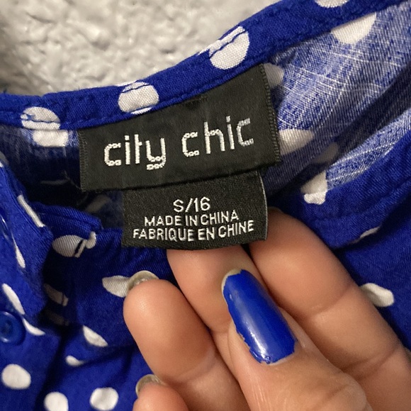 Blue white polkadot romper with pockets - Picture 5 of 6